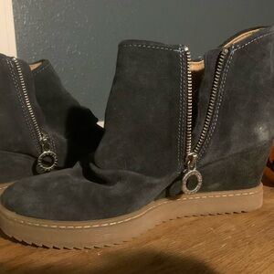 Super comfy platform booties!!